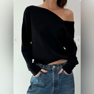 Line & Dot FAVORITE OFF SHOULDER SWEATER